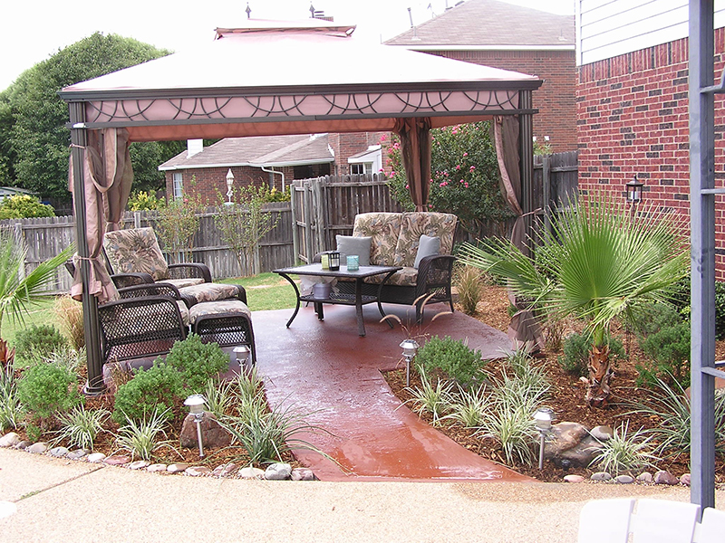 Outdoor Living